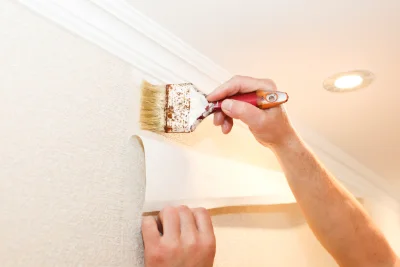 Pose de papier peint à Chancelade — revêtements muraux et toiles de verre
